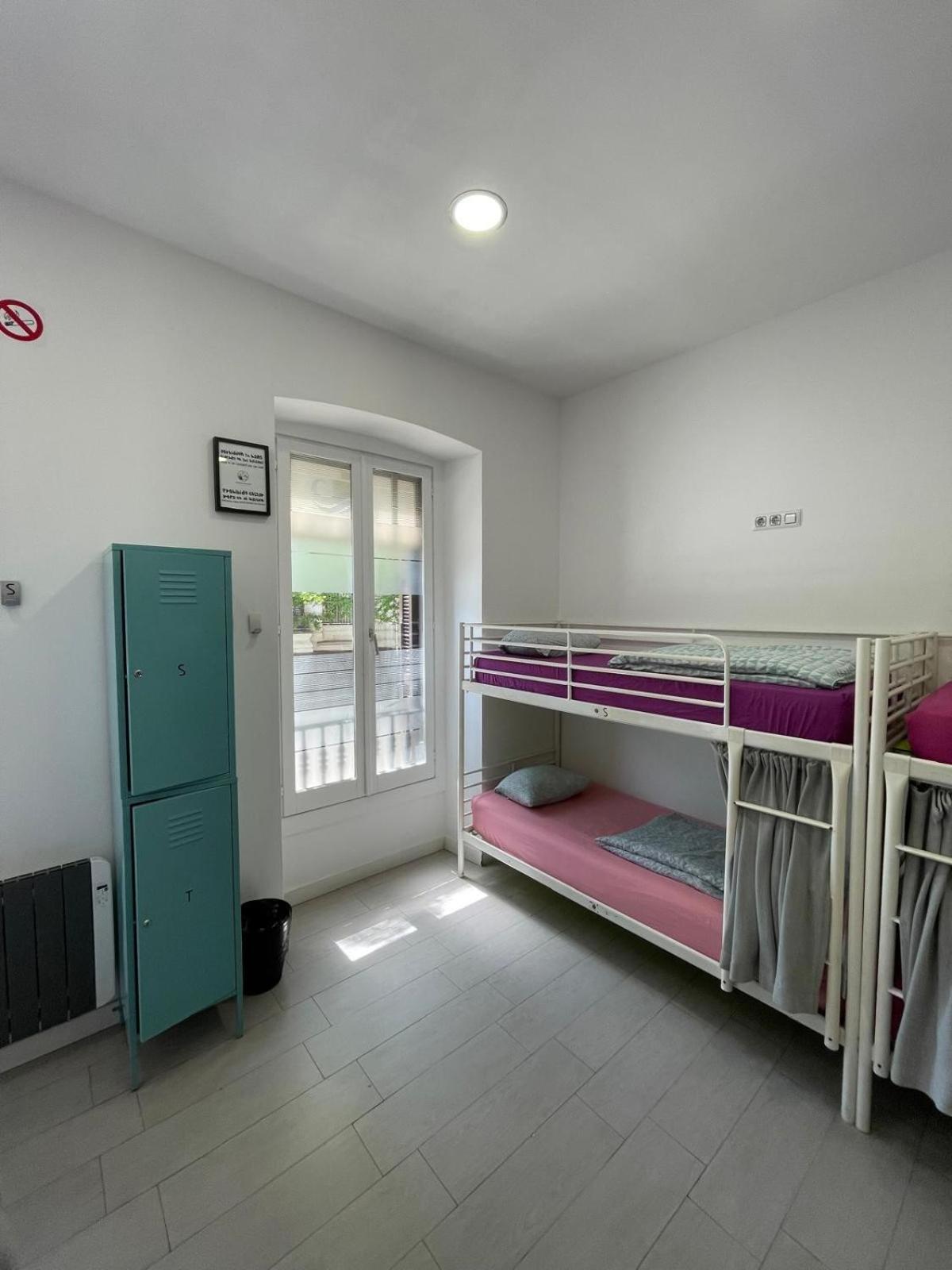 סן סבסטיאן Downtown River Hostel מראה חיצוני תמונה